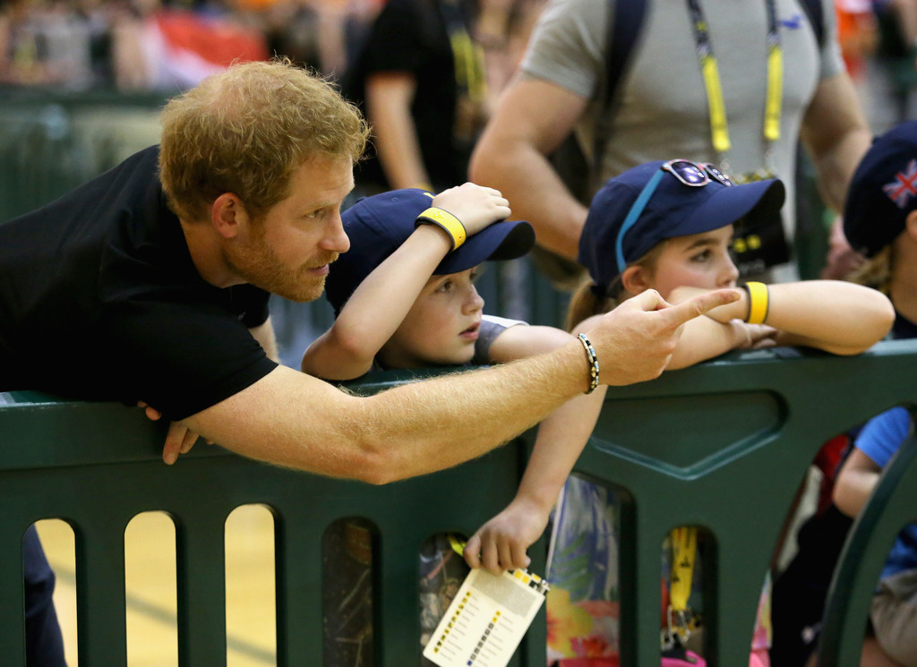 Prince Harry Mc — Mycrarrythings Prince Harry Meeting Athletes