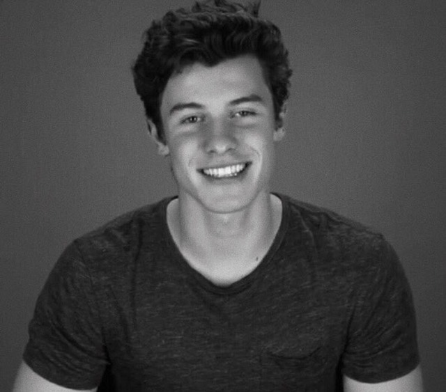 Shawn Mendes - mercyonmymendes: LAZY EYE LAZY EYE LAZY EYE ...