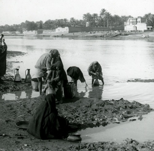 tanyushenka:Hillah on Euphrates river below Babylon,...