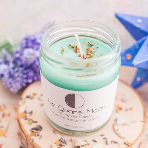 sosuperawesome:Soy Wax CandlesBellade Luna Designs on EtsySee...