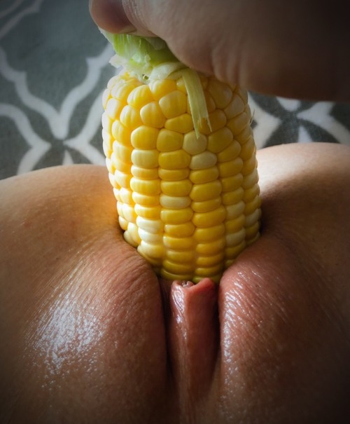 exposed7777:Mmm veggies!!! Reblogs and comments welcome