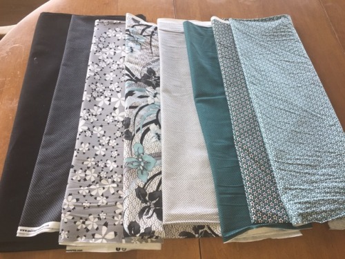 Found some awesome teal and b&w fabric and just had to buy...