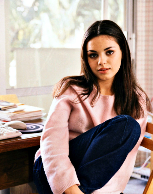 young mila kunis | Tumblr