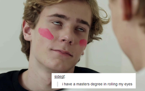 isakthesnake:ten minutes late to class with skam text post edits...