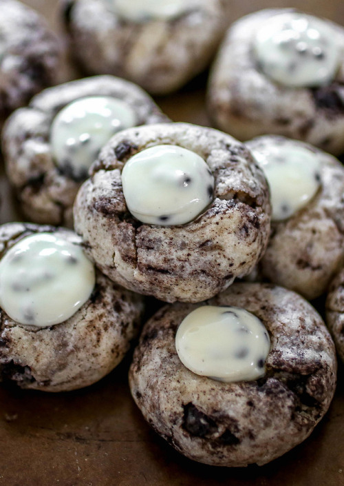 royal-food:Cookies & Cream Blossoms