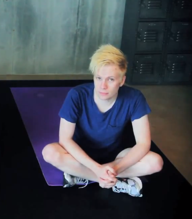 patrick stump in shorts | Tumblr
Patrick Stump Cute 2013