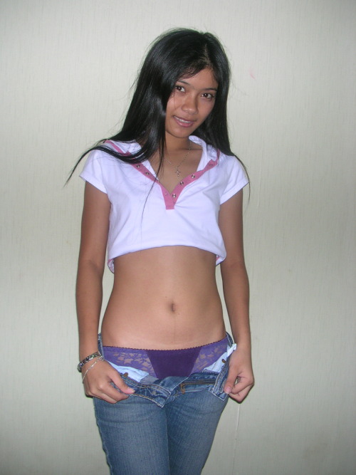 Cute Filipina - Filipina Girl | Cute Petite Filipina Girl Liza Liza is such a...