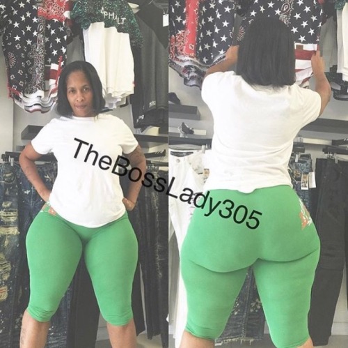 thefatbootycamp:That ass is a boss