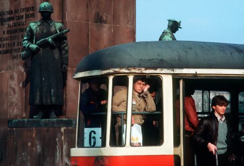 fotojournalismus:Poland, 1981.Photographs by Bruno Barbey