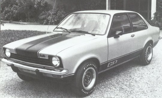 chevrolet chevette 1976 na versão esportiva gp, de frente