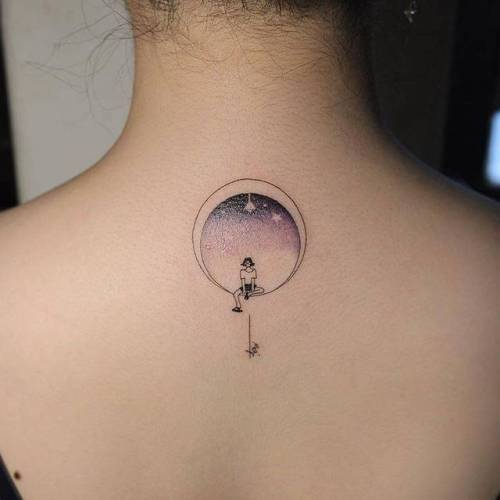 By Masa Tattooer, done in Seoul. http://ttoo.co/p/36209 small;astronomy;masa;tiny;ifttt;little;upper back;crescent moon;moon;illustrative