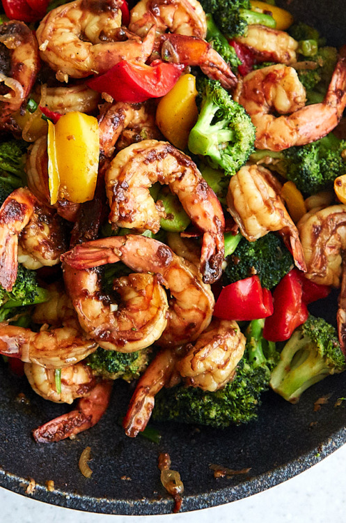 verticalfood:Szechuan Shrimp with Broccoli and Peppers