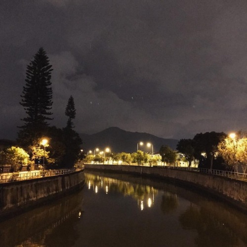 21:05#肥釘橋