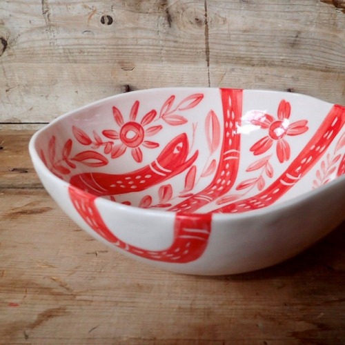 sosuperawesome:Illustrated Ceramics, by Becca Jane Koehler on...