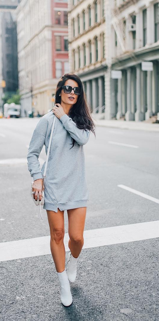 10+ Fashion Trends You'll be Wearing this Season - #Cute, #Styles, #Photo, #Fashionista, #Top She was a little all over the place, that was for sure. But the good news is that when she loved, she loved big.  And if she loved you, you knew she loved you.  You never had to wonder.  