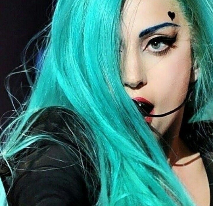 𝗯𝗼𝗿𝗻 𝘁𝗵𝗶𝘀 𝘄𝗮𝘆 𝗶𝗰𝗼𝗻s Lady Gaga Blue Hair Icons