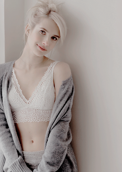 im-atroublemaker:My celebrity crush→ Emma Roberts