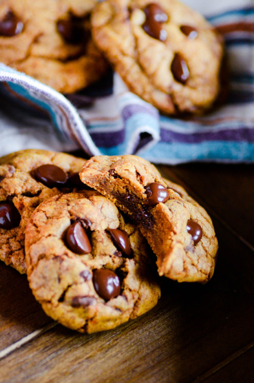 dessertdomain:Browned Butter Pumpkin Pudding Cookies via...