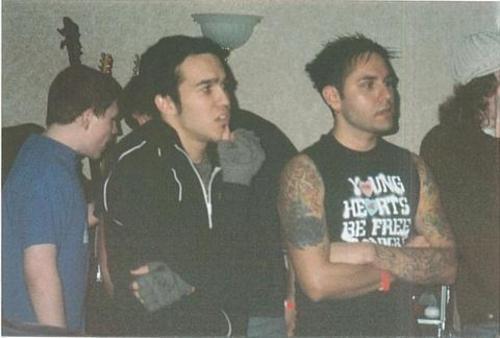 can u explain the pete wentz/heychris/mikey way...