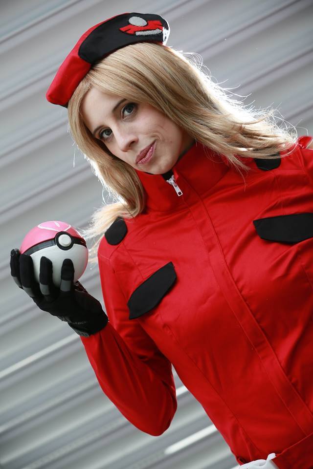 female-ranger-cosplay-pokemon-x-y-by-cosplay-butterfly-6 