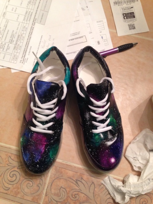 sammichfixins:Hey, everybody! I’ve started making space shoes!...