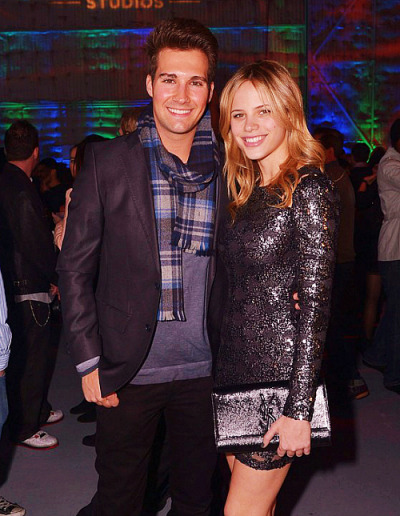 Halston sage dating james maslow 2012