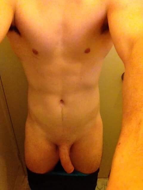 hotexposedaussie789:Discreet Bi Tyler from Sydney