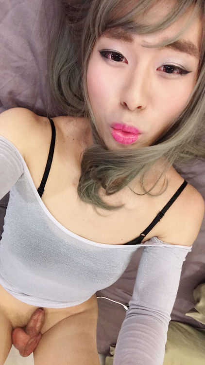 lilbabeariel:This could be your POV for stealing my heart 