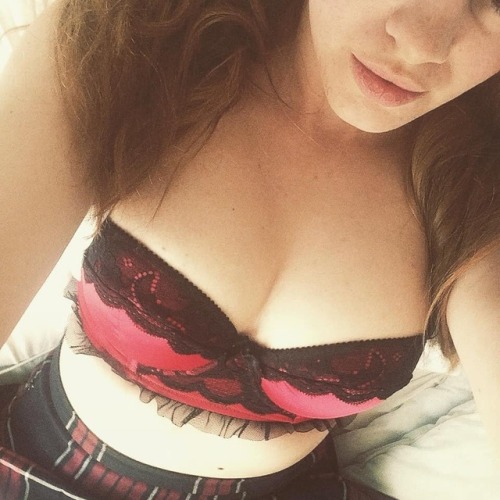 kik-horny-girls:#love #tweegram #instagood #bestoftheday...