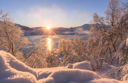 atraversso:Flawless Winter (photoset: by Jørn Allan...