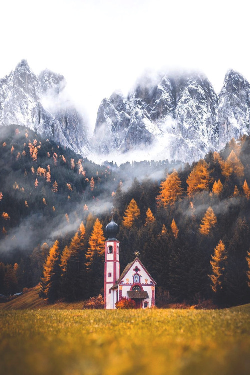 lsleofskye:Val di Funes | jordhammond