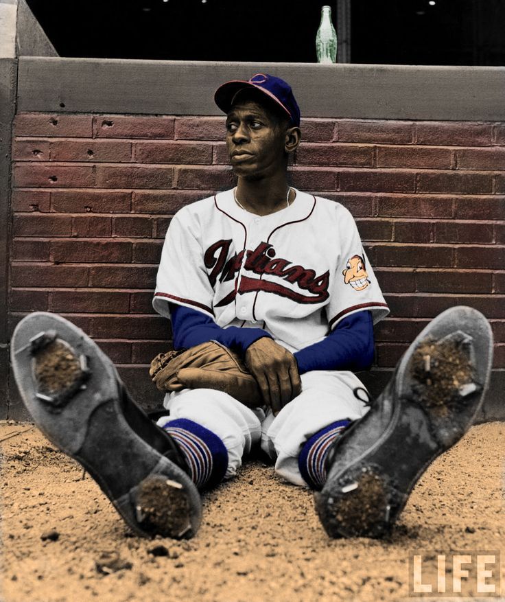 Art print POSTER Canvas Satchel Paige Sitting in Easy Chair in Bullpen