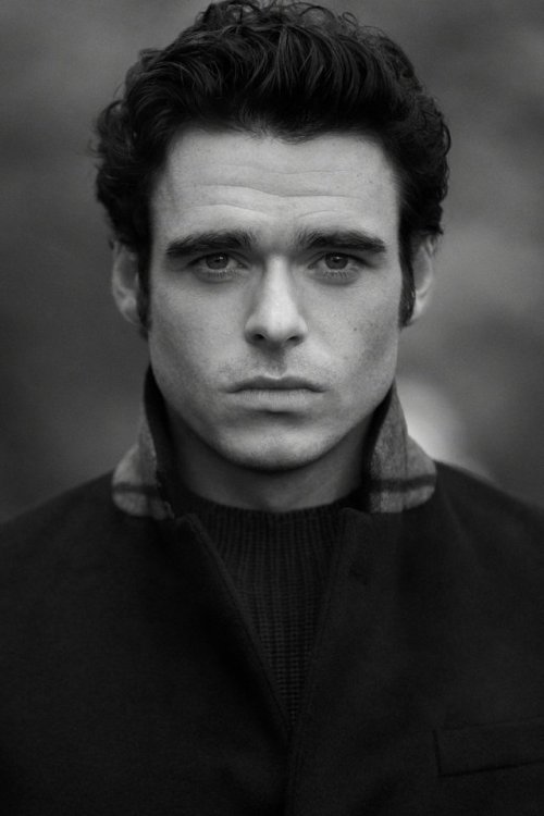 mycrazyworlduniverse:Richard Madden for Mr Porter magazine.