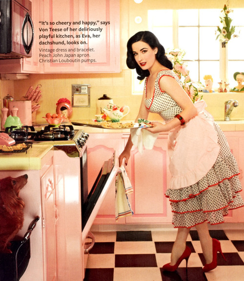 50s style housewife porn