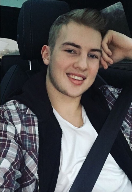 Jascha Brandt Jascha Brandt