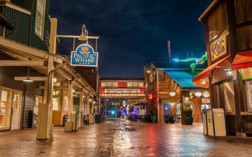 disneylandguru:If New Orleans Square is the dining hub of...