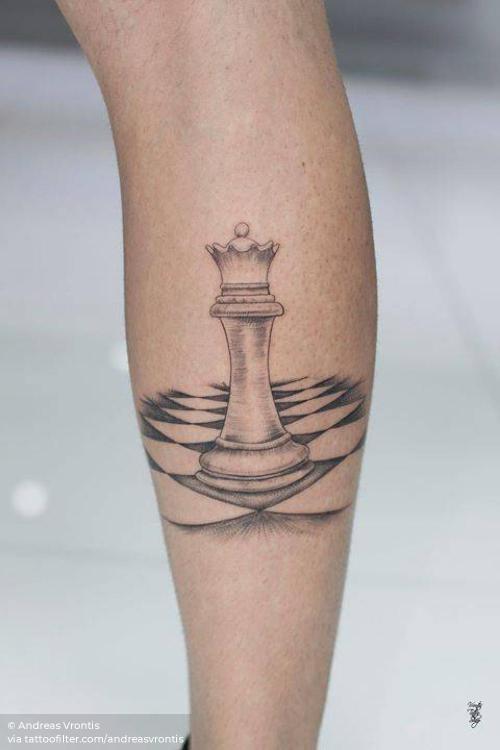 By Andreas Vrontis, done in Limassol. http://ttoo.co/p/34827 andreasvrontis;calf;chess queen;chess;contemporary;facebook;fine line;game;line art;medium size;sport;twitter
