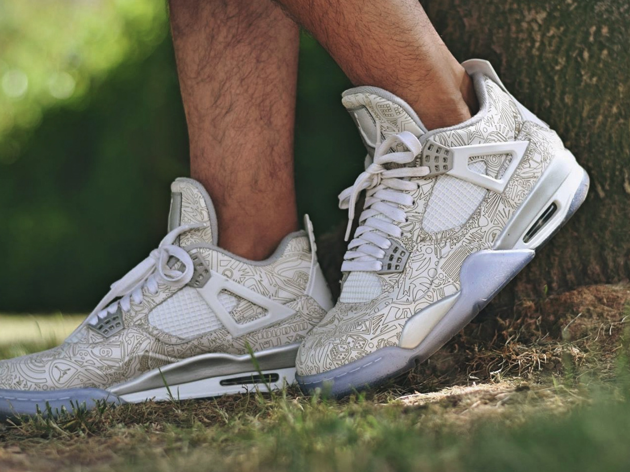 jordan 4 laser on feet
