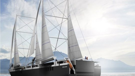 Italian Design for Yachts and water toys - Renault invests in sailing