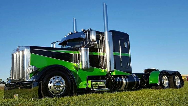 Semitrckn  Peterbilt  custom  379 