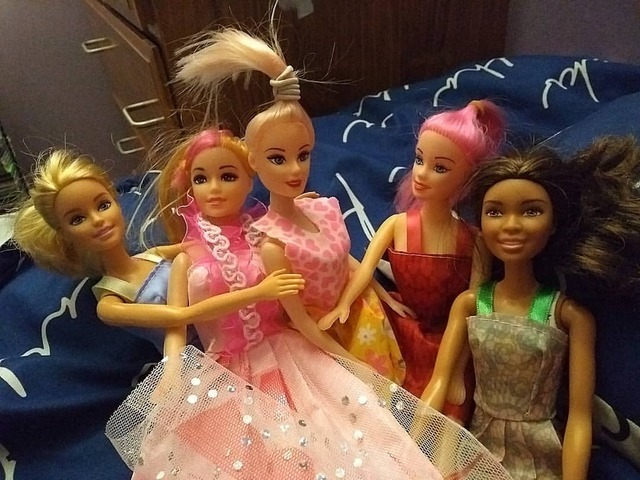 A Lost Soul In A Very Cold World Chilling With My Bffs Dolls D