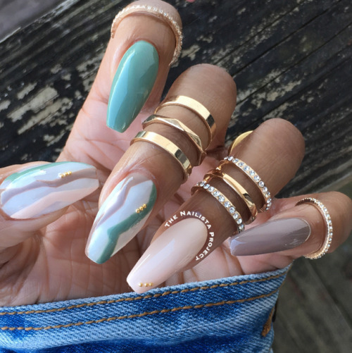 bombnails:@thenailistaproject