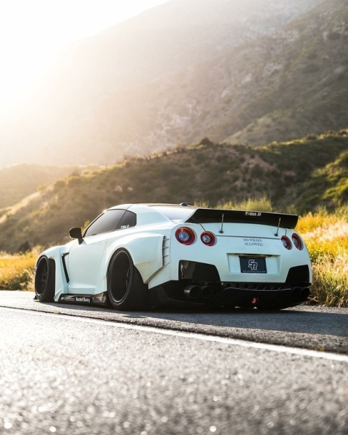 worldwidecars:Glorious GT-RPhotographer:...