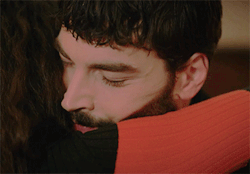 2. Hercai- Inimă schimbătoare -comentarii -Comments about serial and actors - Pagina 5 Tumblr_pq0txoQWuW1wygd7so4_250