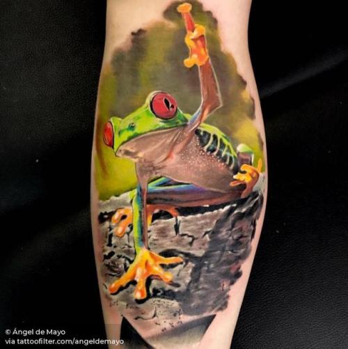 By Ángel de Mayo, done at 17ª Valencia Tattoo Convention,... angeldemayo;amphibian;calf;big;animal;facebook;red eyed tree frog;realistic;twitter