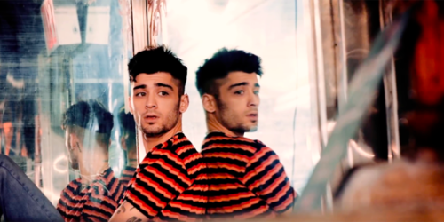 malikgifs:zayn for penshoppe