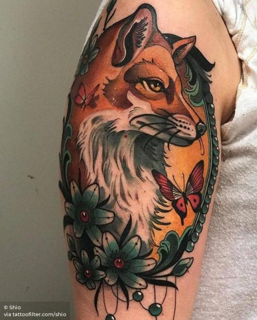 By Shio, done at Blessed Tattoo, Zaragoza.... animal;big;facebook;fox;neotraditional;shio;twitter;upper arm