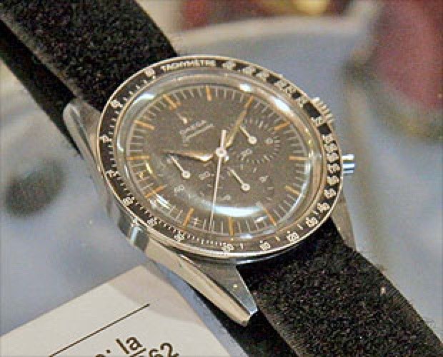 omega speedmaster nasa