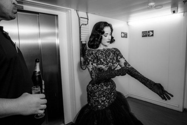 MargaDita Divavonteese Dita Von Teese Before The Show At