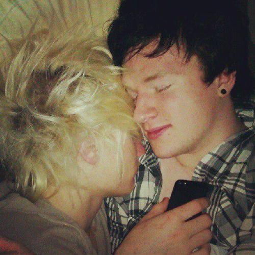 lukeisnotsexy and veeoneeye lukeisnotsexy and veeoneeye